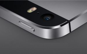 iPhone Photographers' Triumph: iOS 8 Manual Camera Control