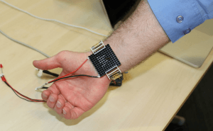 Wristify: a Body Temperature Regulating Wearable