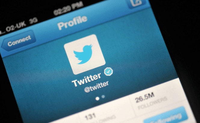 Twitter Rolls Out Video Sharing and Group Chat Features