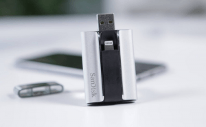 iXpand Flash Drive can expand your iPhone's storage space