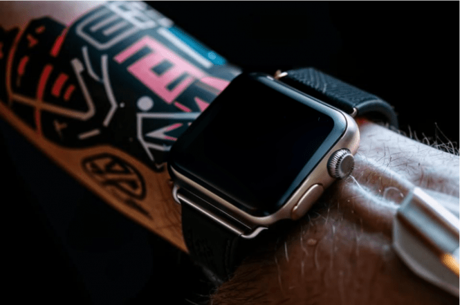 Apple Watch mismeasuring vitals? Get rid of the ink